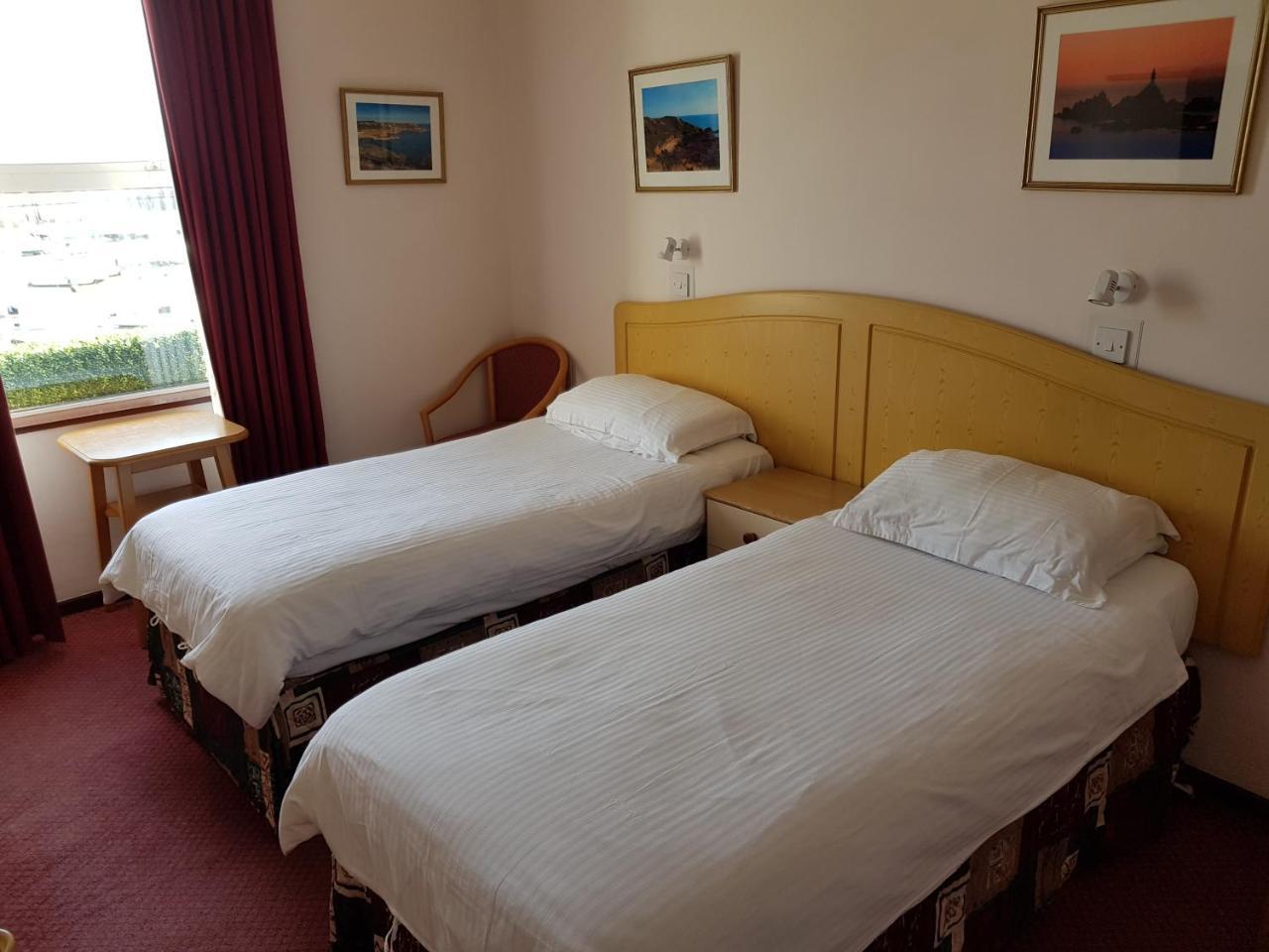 Bon Viveur Guest House St Aubin Eksteriør billede